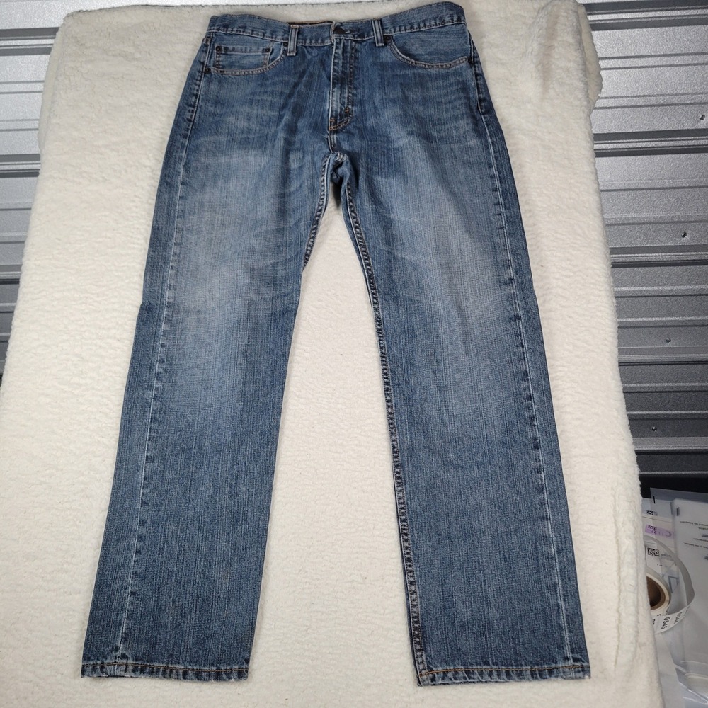 Levis 505 Regular Fit Jeans‎ Mens 36x32 Blue Medium Wash Straight Leg Denim - Picture 4 of 16